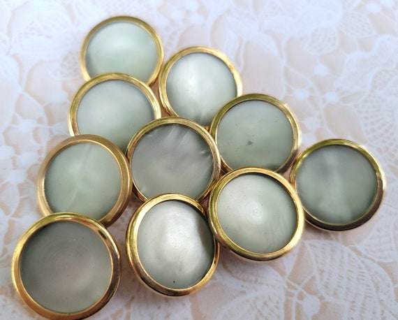 10 Creamy White Buttons With Gold Rim Shank Buttons 11/16 Inch - Etsy