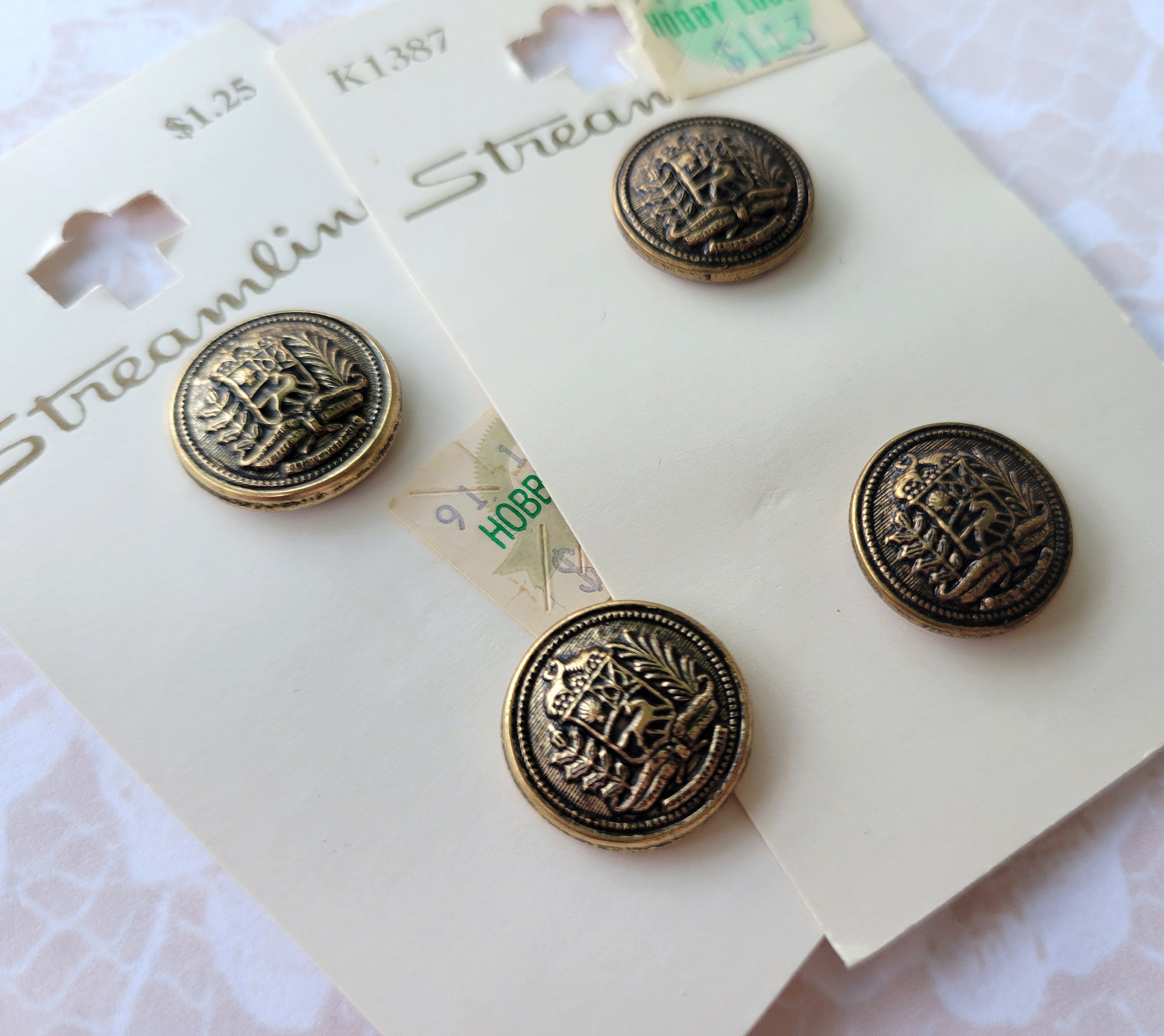 Stream Line Gold Buttons 4 Gold Metal Vintage Crest Shank Buttons 5/8 Inch 15mm Streamline ...