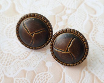 2 Brown Vintage Shank Buttons 7/8 Inch 22mm