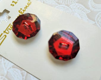 2 Red Vintage Glass Look Buttons 11/16 Inch 18mm Streamline Button Card