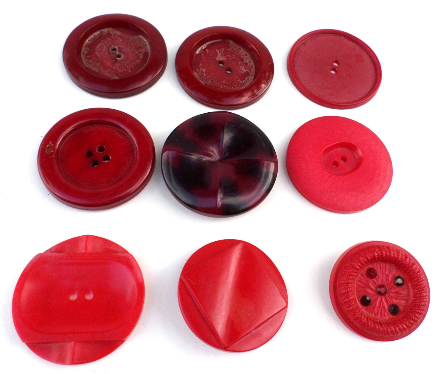 9 Big Red Vintage Buttons Unique Red Buttons for Sewing Crafts Etsy