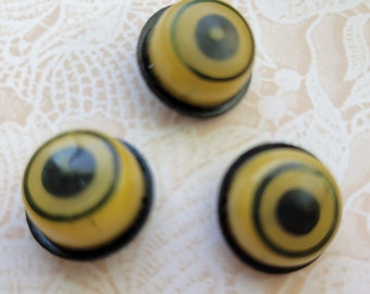 3 Bullseye Brown Vintage Buttons 9/16 Inch 15mm