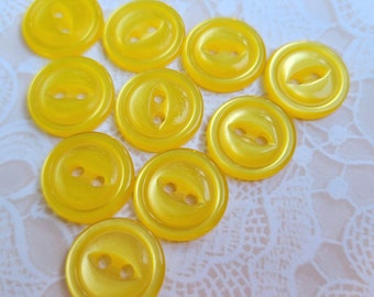 10 Yellow Cat Eye Vintage Buttons 9/16 Inch 15mm