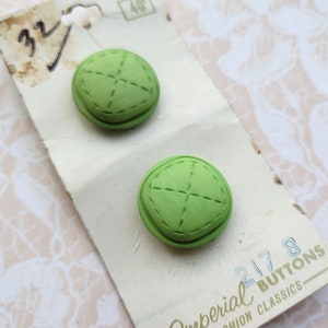 2 Lime Green Leather Look Vintage Buttons 3/4 Inch 20mm Rounded Square Buttons image 3