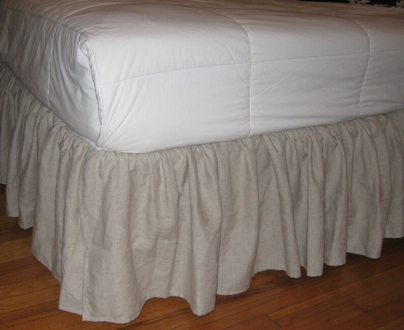 Queen Size Ruffles Bedskirt In Linen Image 0