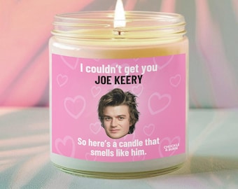 Vela de vidrio de 9 oz que huele como Joe Keery / Regalo de fan de Joe Keery, regalos para mejores amigos, vela inspirada en Fandom - ¡ENVÍO RÁPIDO!