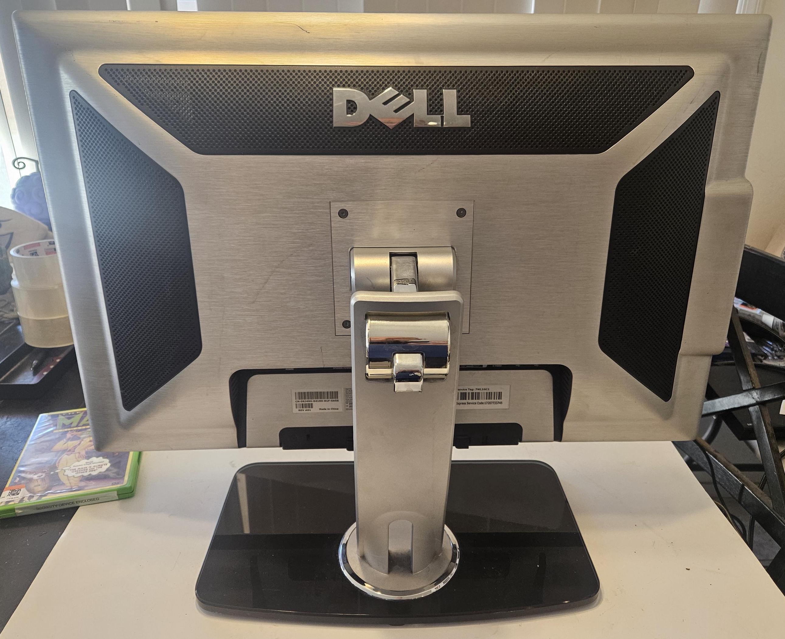 【美品】DELL 27型WUXGA液晶ディスプレイ 2707WFP Dell UltraSharp 2707WFP 27in LCD Display Review - Trusted