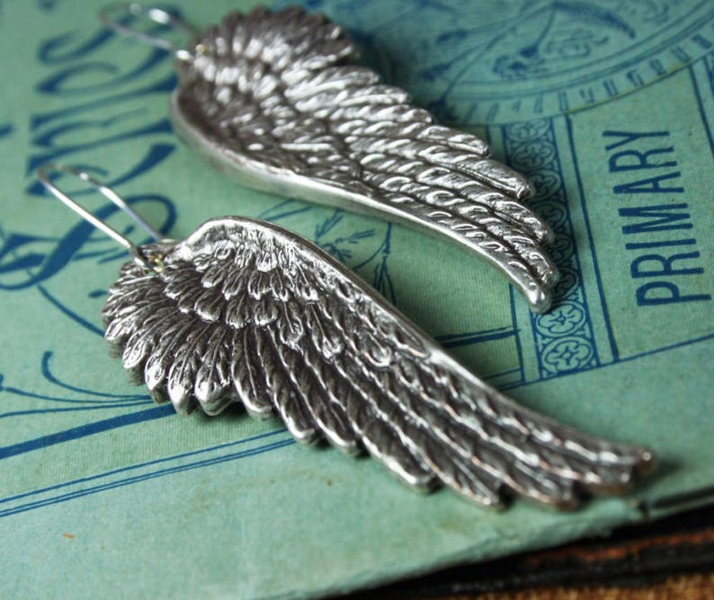 Vintage Angel Wing Earrings, Oxidized Silver, Wings, Silver Jewelry, Etched, Gift for Her, Women's Earrings Bild 2