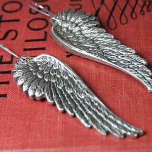 Vintage Angel Wing Earrings, Oxidized Silver, Wings, Silver Jewelry, Etched, Gift for Her, Women's Earrings Bild 7