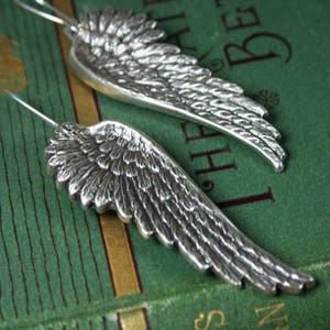 Vintage Angel Wing Earrings, Oxidized Silver, Wings, Silver Jewelry, Etched, Gift for Her, Women's Earrings Bild 4