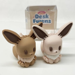 Desk Fwens - Eevee