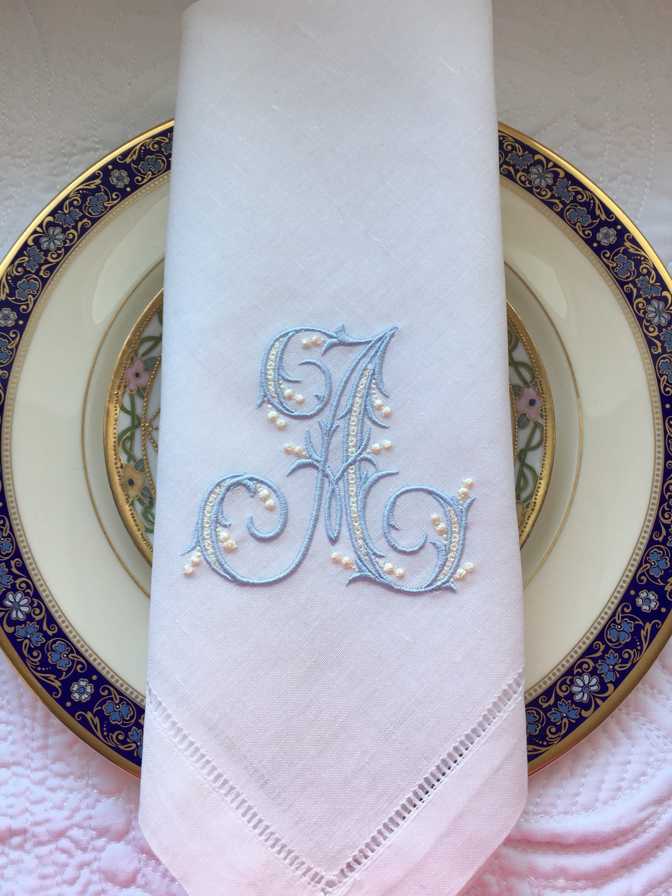 monogrammed linen dinner napkins classic antique style custom
