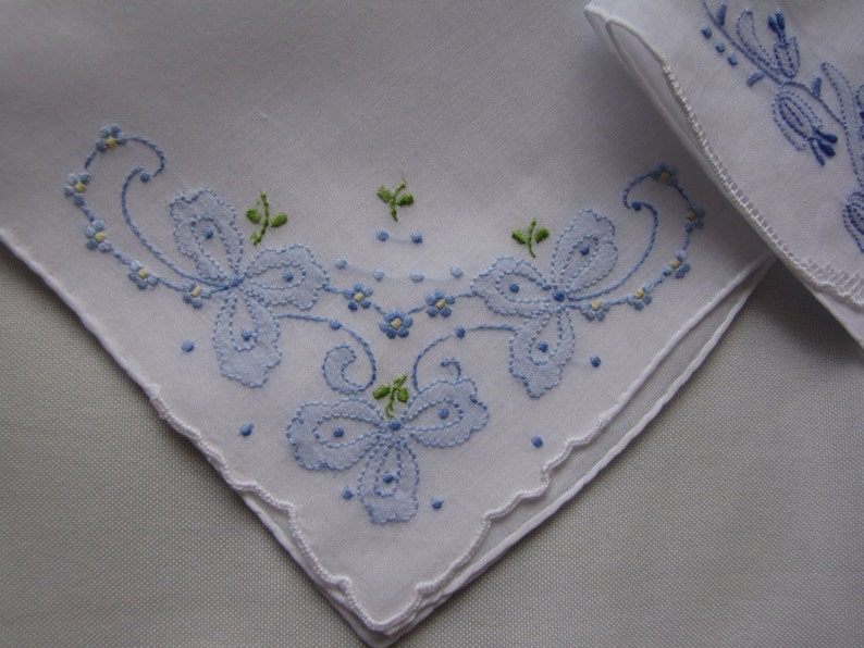 Mother of the Goom Custom Wedding Handkerchief, Embroidered Wedding Handkerchiefs, Custom Embroidered Handkerchief, Wedding Hankies image 2