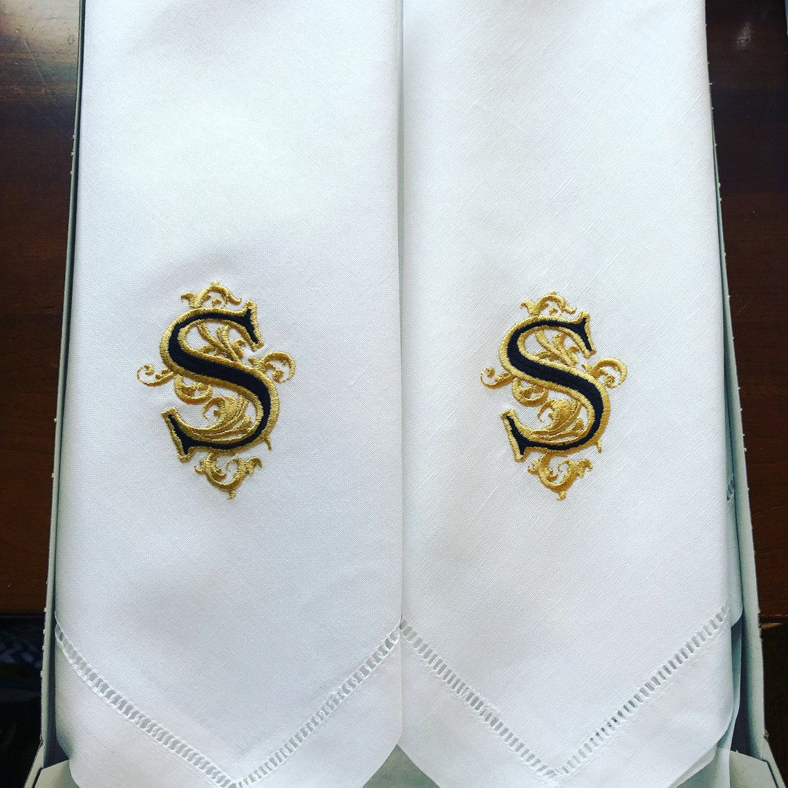 Custom Monogrammed Formal Dinner Napkins - Etsy