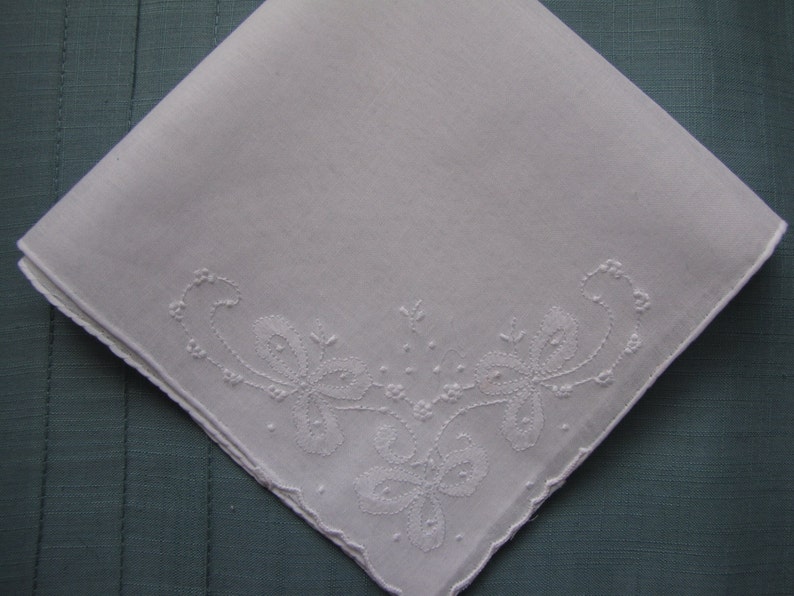 Mother of the Goom Custom Wedding Handkerchief, Embroidered Wedding Handkerchiefs, Custom Embroidered Handkerchief, Wedding Hankies image 4
