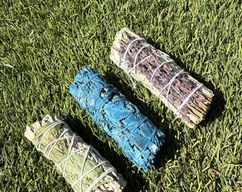Winter Smudge Gift Set| peppermint white sage, nag champa, lavender white | Sage Bundles 4&quot;| Sage for cleansing| handmade| hand tied| Altar