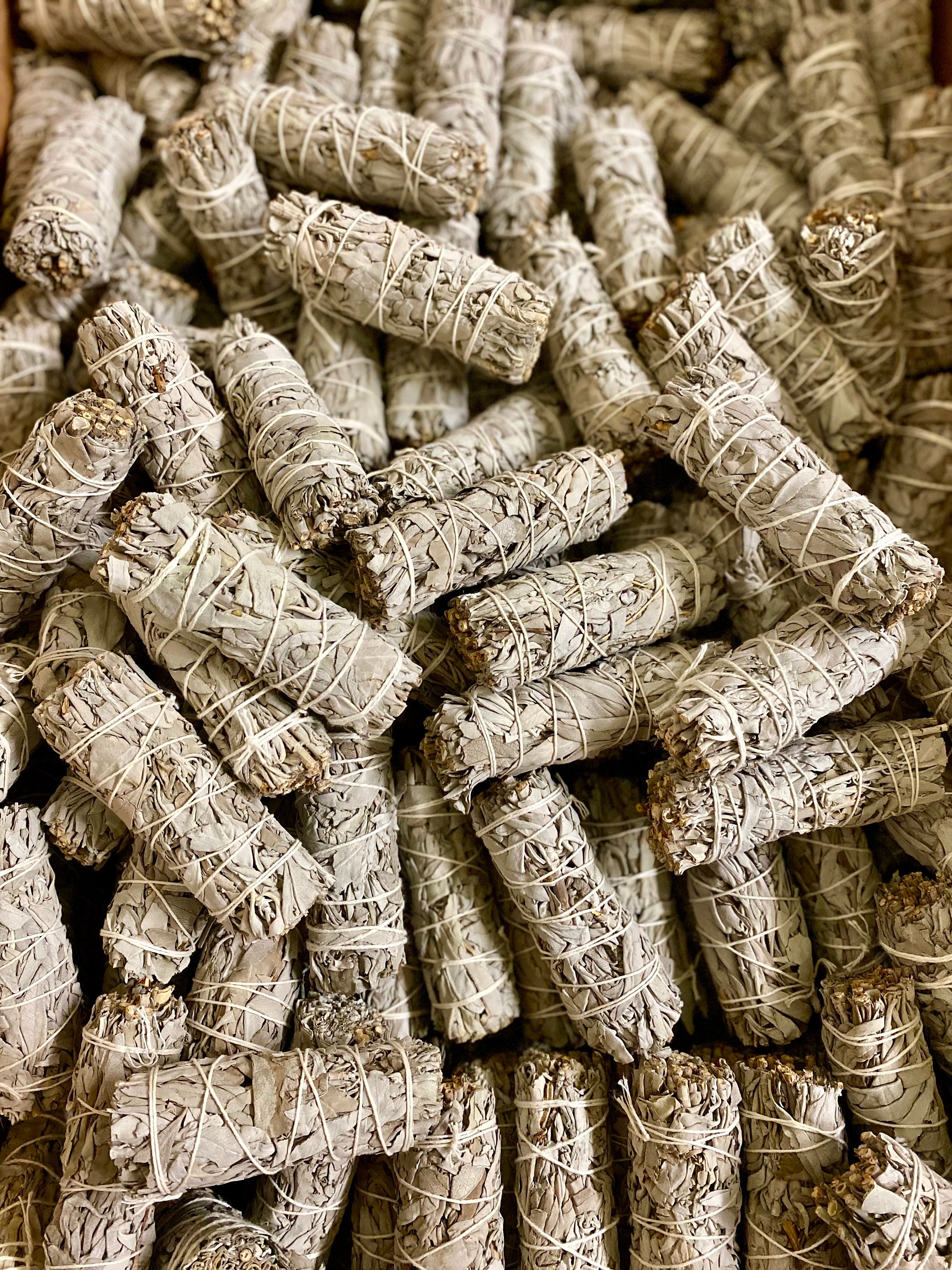 Wholesale White Sage Bundles 4” inch white sage Smudge Sticks Bulk, Organic White Sage at Wholesale Price, Sage for Cleansing, Handmade