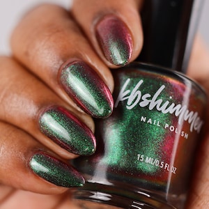 Mistletoe You So Multichrome Nail Polish by KBShimmer