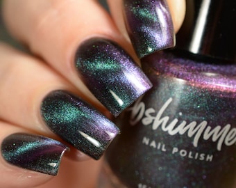 Spaced Out Magnetic Multichrome Flakie Nail Polish by KBShimmer