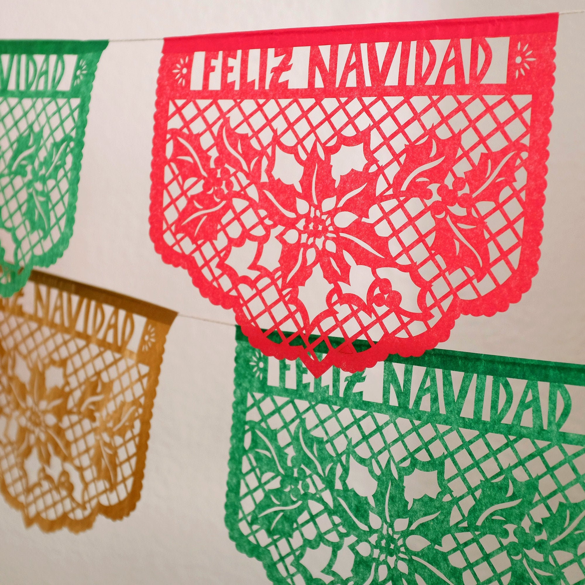 2 pack Papel Picado Banner - Red, Green and White Virgin of Guadalupe Paper  Flags-Mexican Banner Decorations Perfect for Mexican Themed and Christmas  Parties - TexMex Fun Stuff