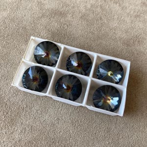Set of 6, Swarovski Art. 1122, Atlas, 12mm Rivoli