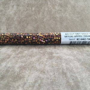 8C-9462, HEX CUT Metallic Gold Iris, 8/0 Seed Bead by Miyuki