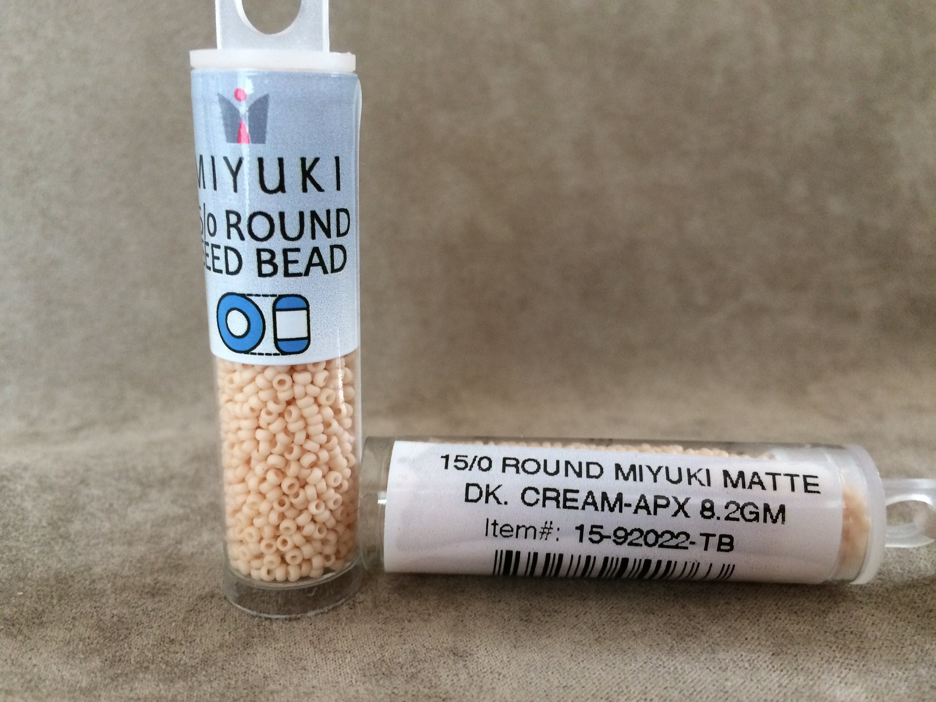 15-492, Miyuki 8.2g Matte Cream 15-492, Miyuki 8.2g Matte Cream