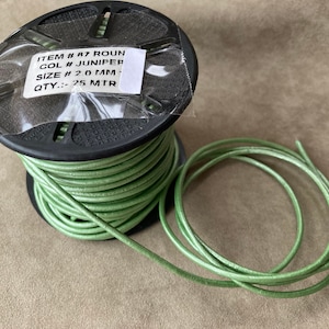 2mm Juniper Green Leather, Round, Made in India