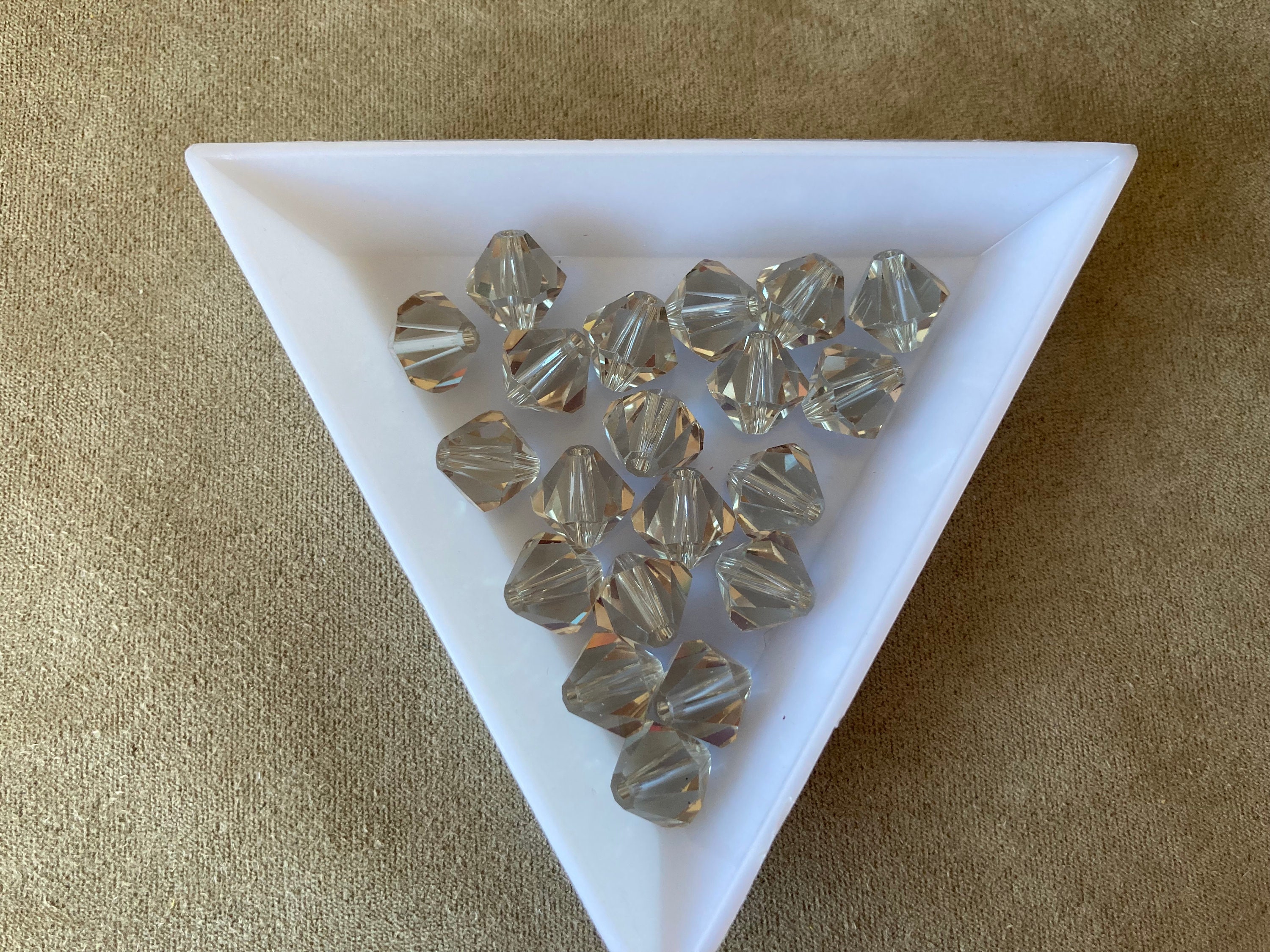 スワロフスキー 8 mm バイコーン、カンタロープ、20 個入り、品番 5328