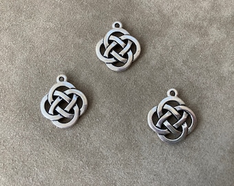 Open Round Celtic Knot Pendant, Set of 2, Antique Silver Plate, 17.75x20.5mm, TierraCast Celtic Collection, 94-7505