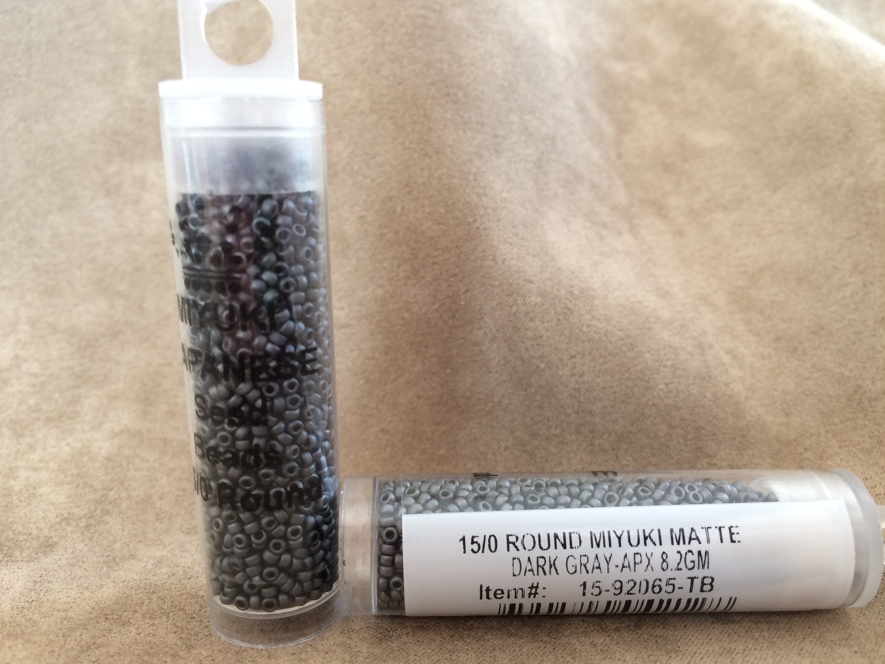15-92065, Matte Dark Gray, 15/0 Seed Bead by Miyuki - Etsy