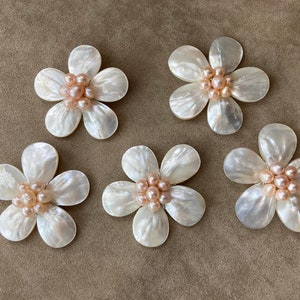 Mother of Pearl, Peach Freshwater Pearl Flower Pendant image 1