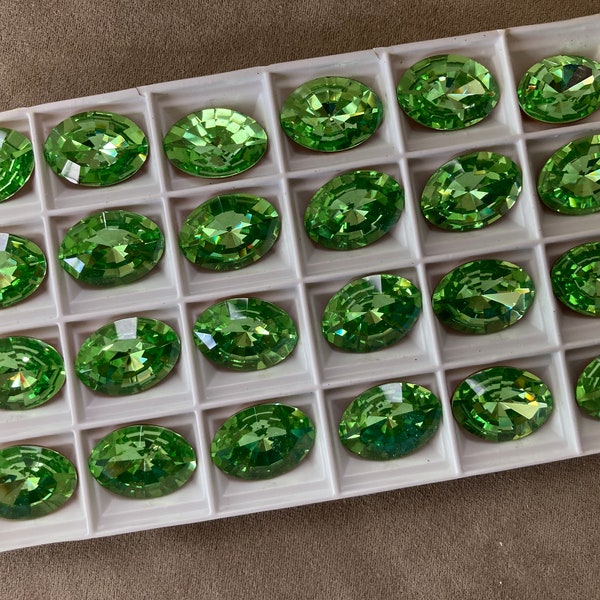 Swarovski Article 4106, Oval, Peridot Foiled, 18x13mm, Vintage! Rare! each piece