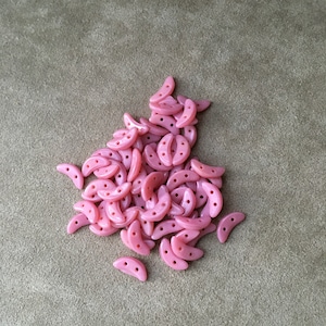 CzechMates Crescent Beads, Coral Pink, 2&quot; Tube