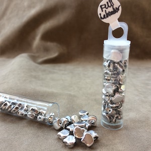 Czech Ginko Bead, Full Labrador by Matubo