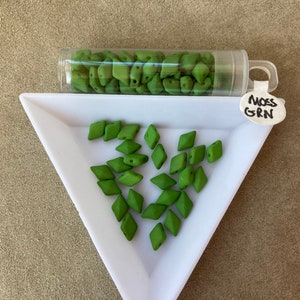Czech DiamonDuo, Matte Moss Green