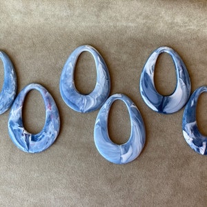 2 piece Set, Open Swirled Teardrop Pendants, Resin Focal, 62x46mm