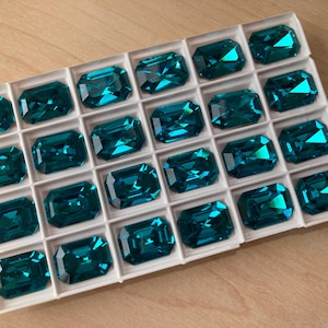Swarovski Octagon, Article 4606, 18x13mm, Blue Zircon Foiled, Sold by the Piece, Gorgeous!!
