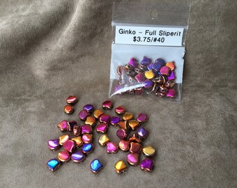 Pack of 40 Ginko Beads Violet Rainbow