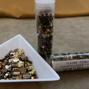 Tila Mix Pebbles, TLMIX206, Miyuki 2 Hole Bead