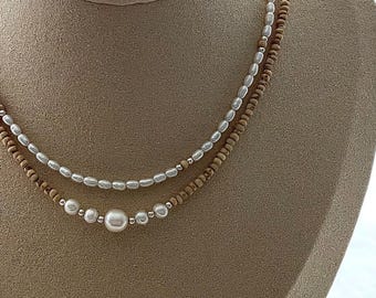 Gargantilla de perlas con Tulsi mala