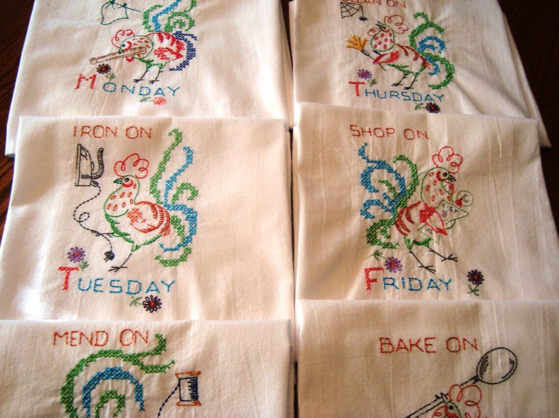 Days of the Week dish towels flour sack towels Roosters set | Etsy