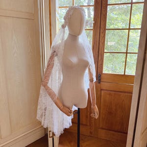 Flower Juliet Veil Lace Soft Lace Tulle Bridal Veil 51&#39;&#39; Cape Veil 1920s Bridal Veil Vintage Lace Wedding Veil Pearl Veil Bridal Headpiece