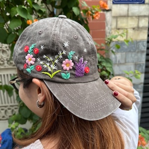 Hand Embroidered Wildflowers Baseball Cap, Wildflowers Embroidered Hat, 100% cotton hat, Botanical Hat, Cottagecore Gift, Gift For Gardener