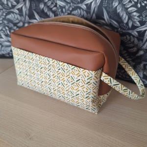 Trousse de toilette bi-matière