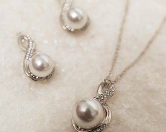 Pearl Teardrop Necklace & Earrings Set, Silver Tone Twist Pendant, Minimalist Light Luxury Jewelry Set, Gift for Her