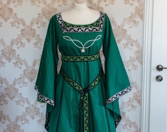 medieval costume dress for women, witch clothing, historical gown,