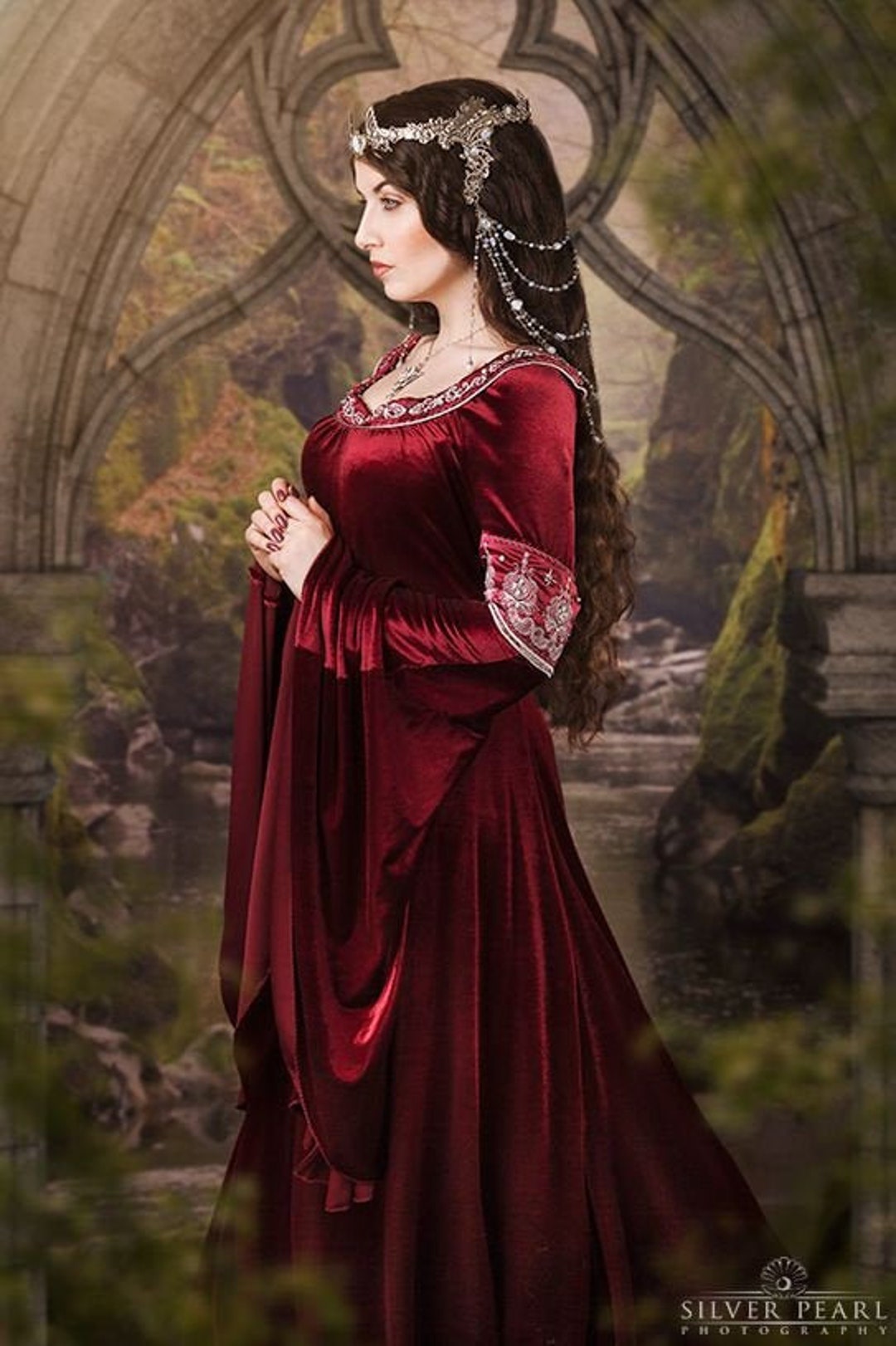 Elven Bride Dress, Elven Wedding Dress, Long Sleeve Wedding Dress, Fairy  Wedding, Elven Dress, Medieval Wedding Dress, Princess Dress, Lotr