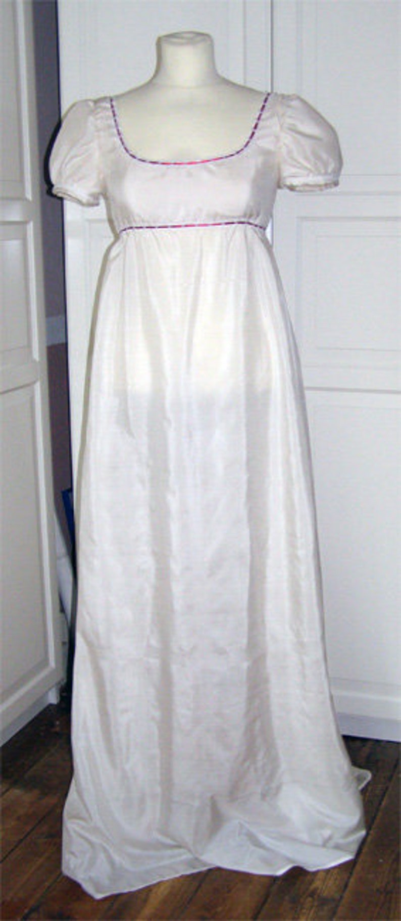 Desiree Empire Hochzeitskleid Kleid mit Empiretaille hohe ...