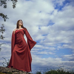 Red priestess medieval dress, Melisandre cosplay Game of Thrones, halloween costume witch, handfasting dress, alternative wedding gown image 4